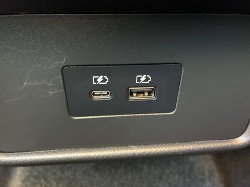 Certified 2023 Nissan Rogue SV image 15