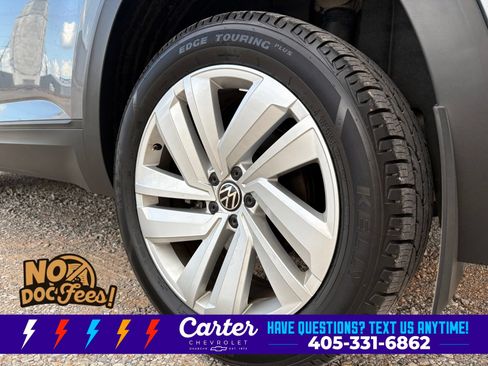 Used 2022 Volkswagen Atlas Cross Sport SE AWD/4WD image 12