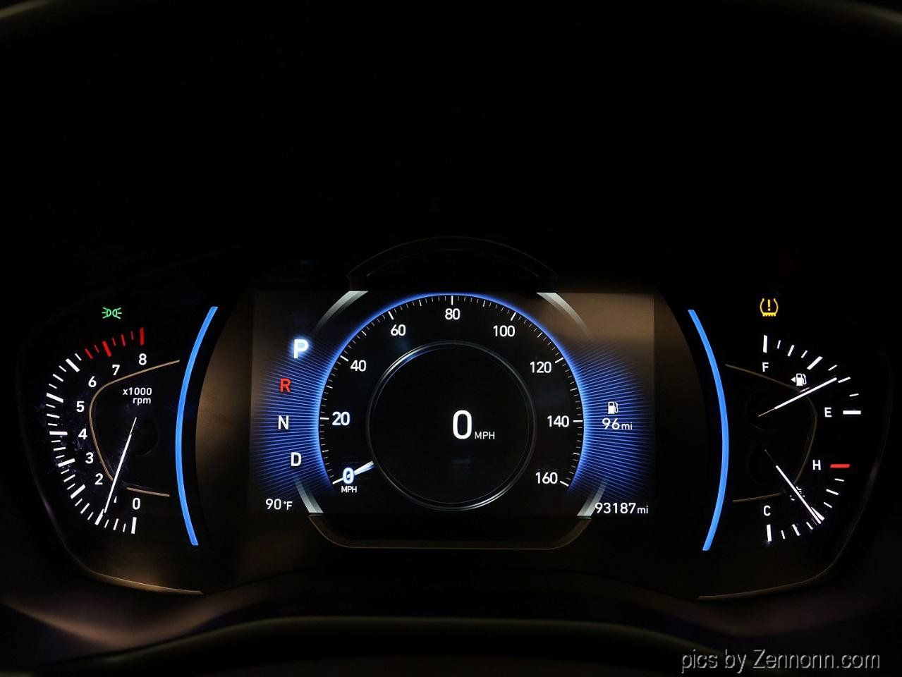 Used 2020 Hyundai Santa Fe Limited AWD/4WD image 18