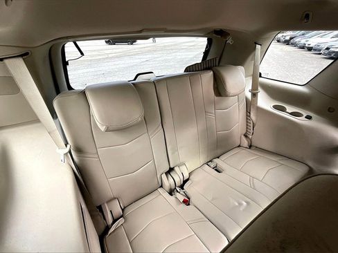 Certified 2020 Cadillac Escalade Luxury image 31