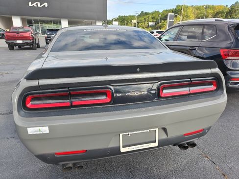 Used 2019 Dodge Challenger R/T Scat Pack w/ Driver Convenience Group RWD image 3