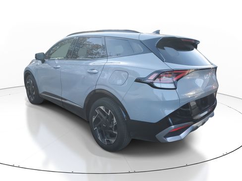 Used 2023 Kia Sportage SX image 4