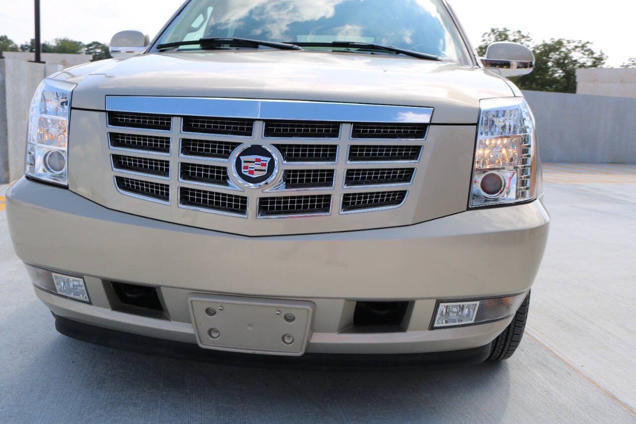 Used 2007 Cadillac Escalade AWD image 39