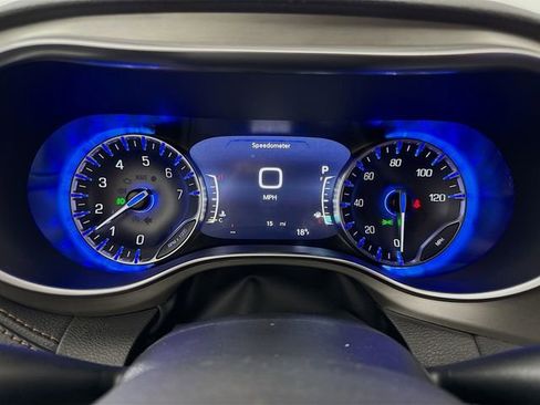 New 2026 Chrysler Pacifica Pinnacle image 15