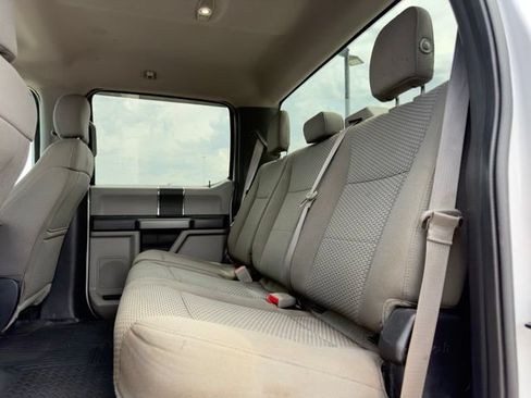Used 2018 Ford F250 XLT w/ FX4 Off-Road Package AWD/4WD image 9