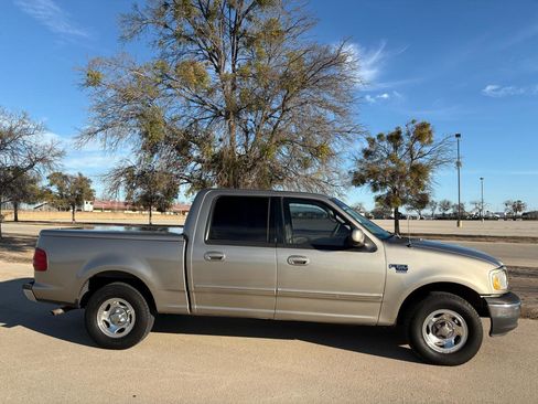 Used 2001 Ford F150 XLT image 33