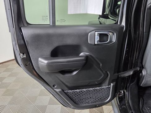 Used 2021 Jeep Wrangler Unlimited Sport AWD/4WD image 29