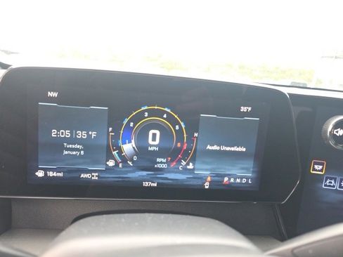 New 2026 Chevrolet Traverse LT image 17