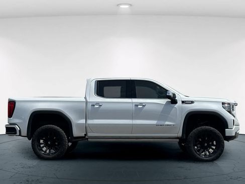 Used 2024 GMC Sierra 1500 Denali w/ Denali Reserve Package AWD/4WD image 6