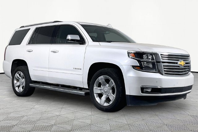 Used 2017 Chevrolet Tahoe Premier AWD/4WD image 2