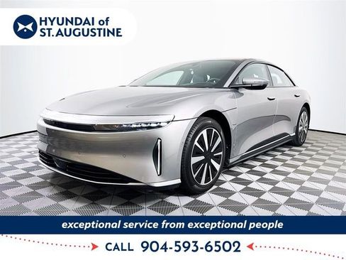 Used 2024 Lucid Air Pure RWD image 1