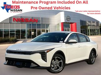 Used 2025 Kia K4 LXS video 1