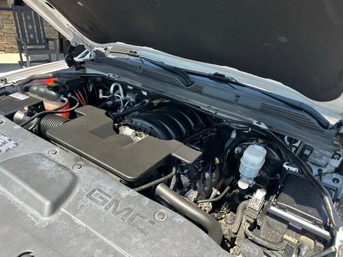 Used 2018 GMC Yukon XL Denali w/ Denali Ultimate Package AWD/4WD image 49
