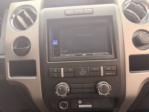 Used 2011 Ford F150 XLT w/ XLT Convenience Pkg RWD image 29