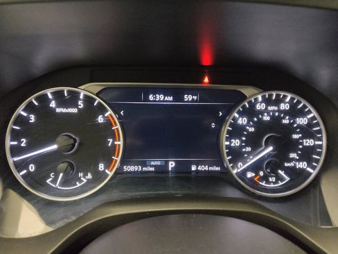 Used 2024 Nissan Rogue S AWD/4WD image 23
