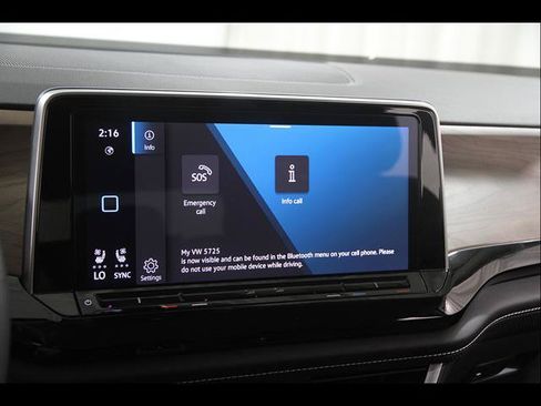Certified 2024 Volkswagen Atlas SE AWD/4WD image 11