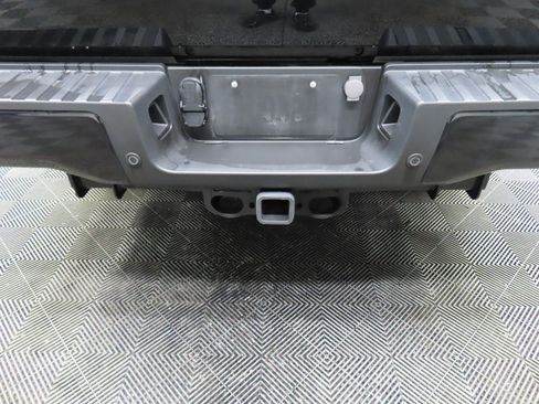 Used 2024 Ford F350 Lariat w/ Sport Appearance Package image 36