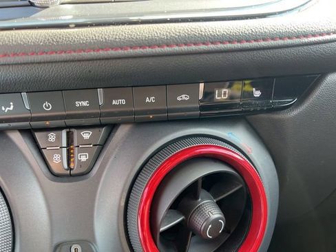 Used 2023 Chevrolet Blazer RS image 24