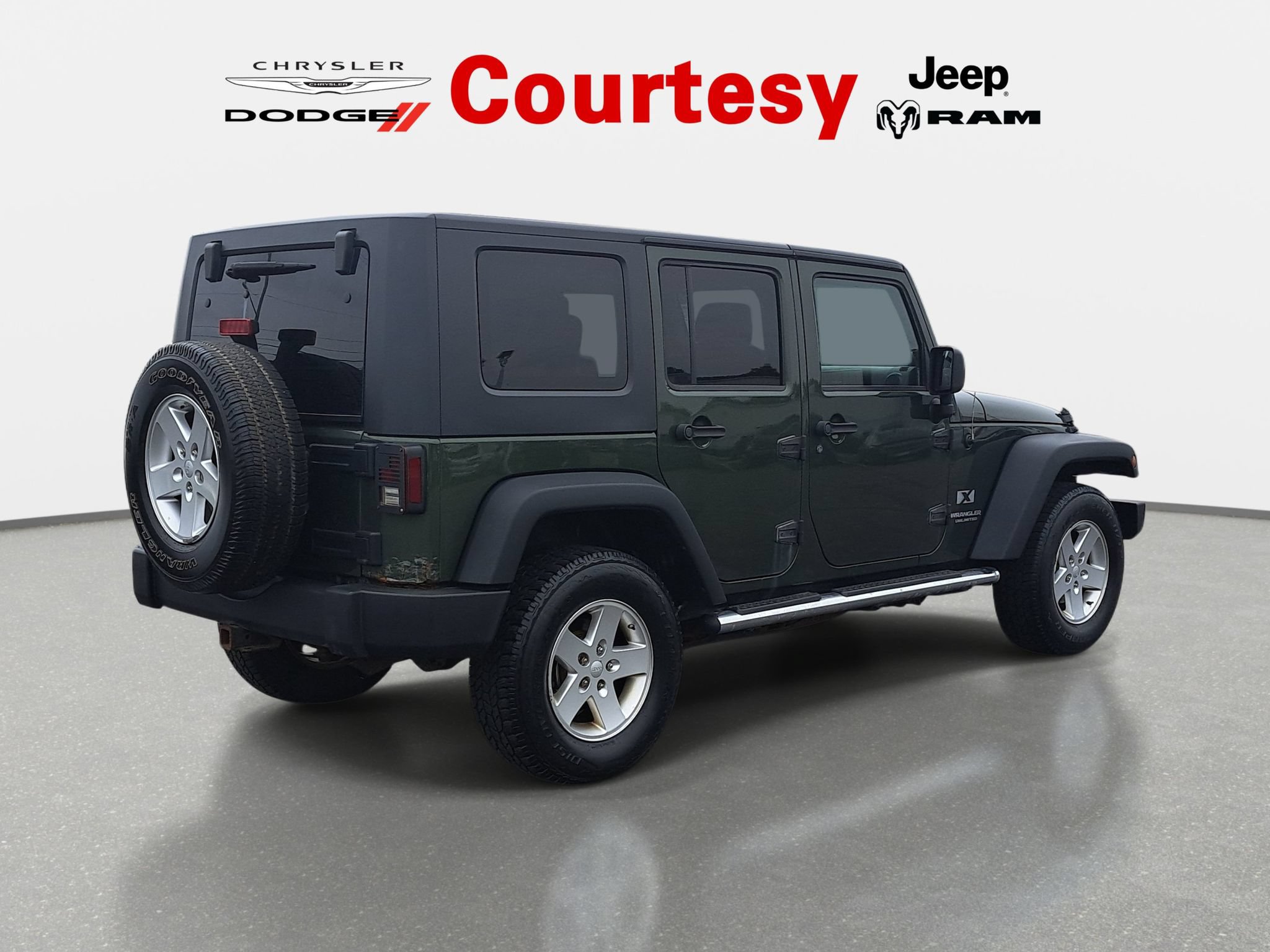 Used 2008 Jeep Wrangler Unlimited X AWD/4WD image 3