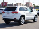Used 2017 Jeep Grand Cherokee Laredo w/ Quick Order Package 23E image 3