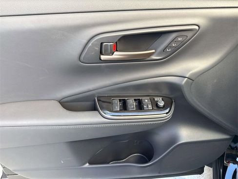 New 2026 Toyota Crown Limited w/ Advanced Technology Package image 18