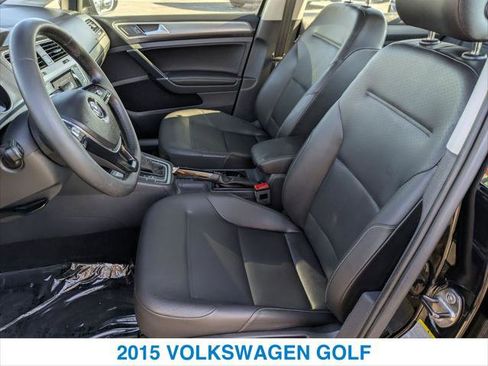 Used 2015 Volkswagen Golf TDI S image 19