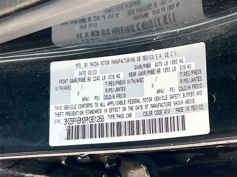 Used 2023 MAZDA MAZDA3 s image 32