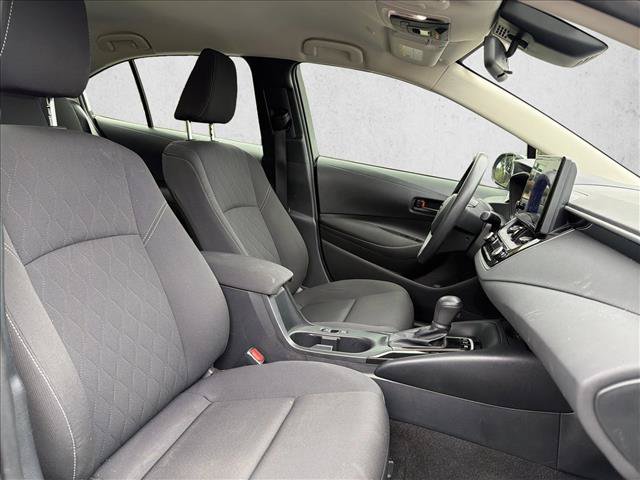 Certified 2025 Toyota Corolla LE w/ LE Premium Package FWD image 27