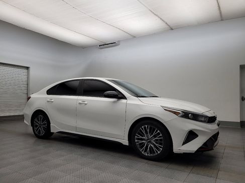 Used 2023 Kia Forte GT-Line w/ GT-Line Technology Package image 11