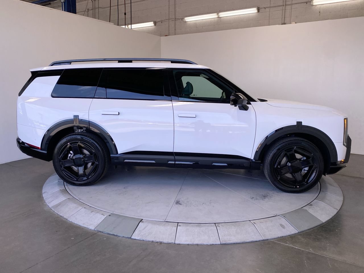 New 2027 Kia Telluride X-Line SX Prestige w/ Executive Package AWD/4WD image 6
