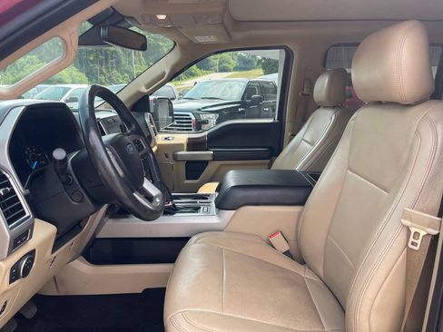 Used 2017 Ford F150 Lariat w/ Equipment Group 502A Luxury AWD/4WD image 20