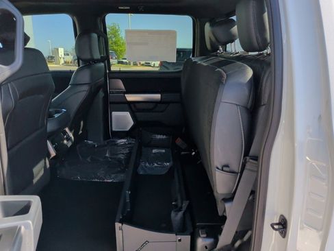 New 2026 Ford F350 Platinum w/ FX4 Off-Road Package image 42