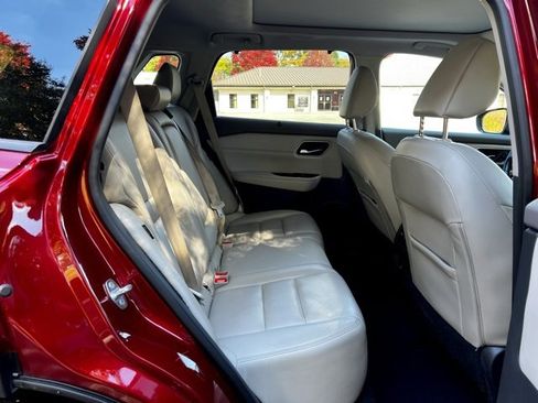 Used 2021 Nissan Rogue SL image 21