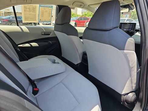 Used 2022 Toyota Corolla LE w/ Carpet Mat Package (TMS) FWD image 11