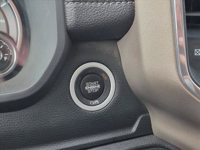 Used 2021 RAM 1500 Laramie AWD/4WD image 13