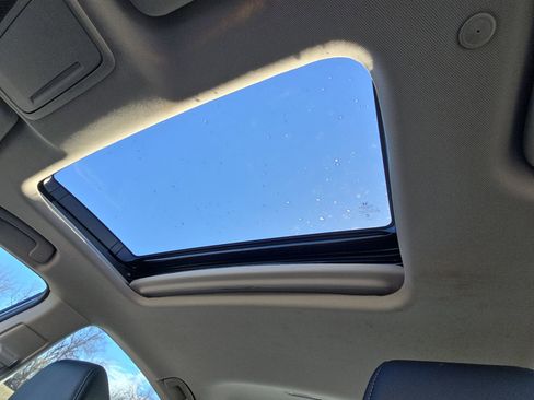 Used 2023 Honda Accord Touring image 21