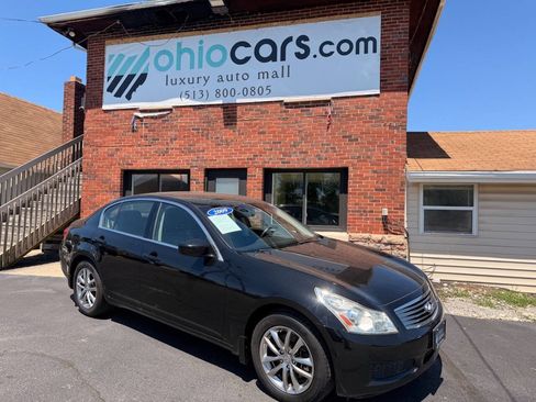 Used 2009 INFINITI G37 x Sedan w/ Premium Pkg AWD/4WD image 1