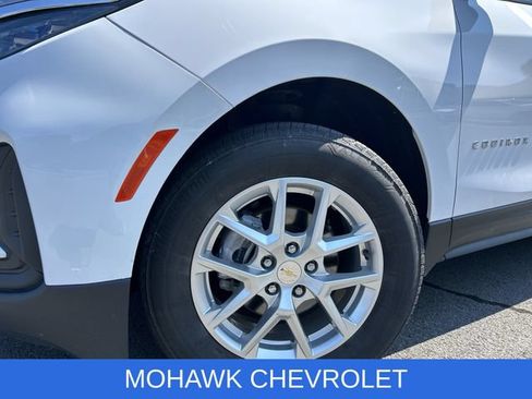 Certified 2024 Chevrolet Equinox LS w/ LS Convenience Package AWD/4WD image 33