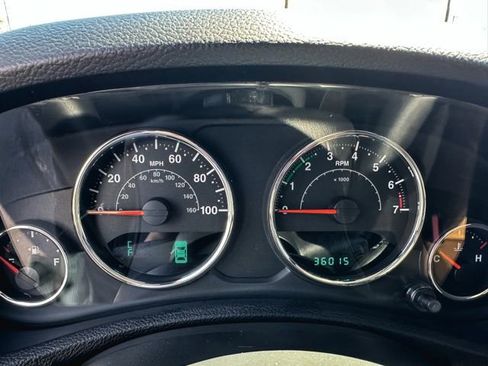 Used 2012 Jeep Wrangler Unlimited Sahara w/ Connectivity Group image 16