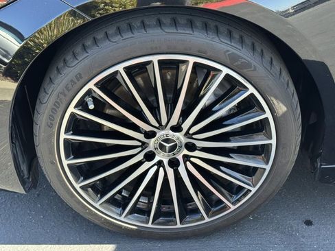 Used 2023 Mercedes-Benz C 300 Sedan image 15