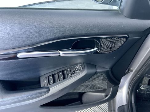 Used 2022 Kia Seltos S FWD image 10