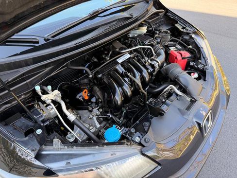 Used 2016 Honda Fit LX image 25