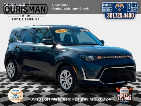 Used 2023 Kia Soul LX FWD image 1