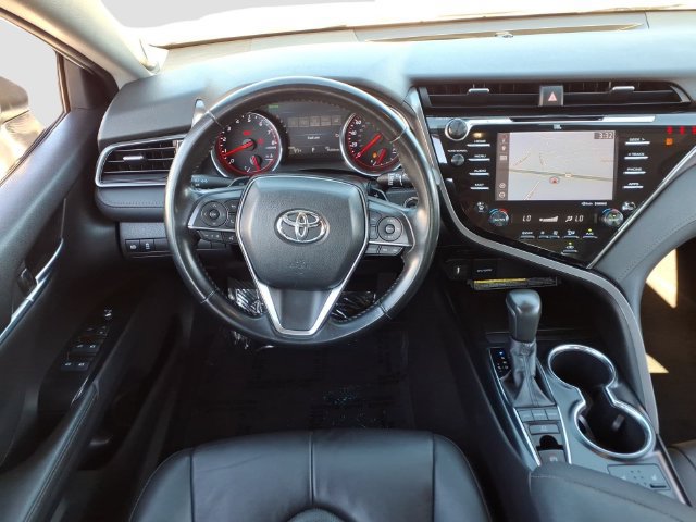 Used 2019 Toyota Camry XSE w/ Navigation Package FWD image 18