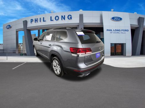 Used 2023 Volkswagen Atlas SE w/ Panoramic Sunroof Package AWD/4WD image 3