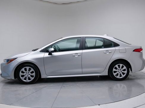 Certified 2024 Toyota Corolla LE image 2