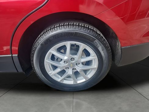 Certified 2023 Chevrolet Equinox LT FWD image 11