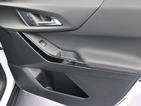 New 2026 Chevrolet Equinox RS FWD image 36