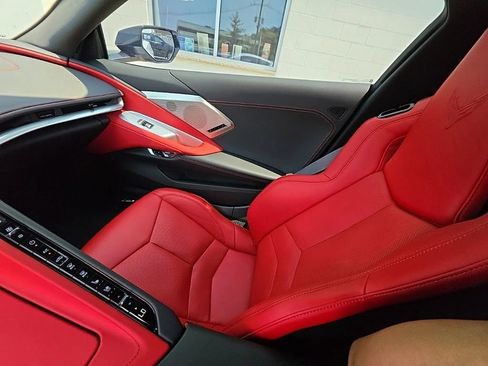 Used 2024 Chevrolet Corvette Stingray Preferred Cpe w/ Z51 Performance Package RWD image 14