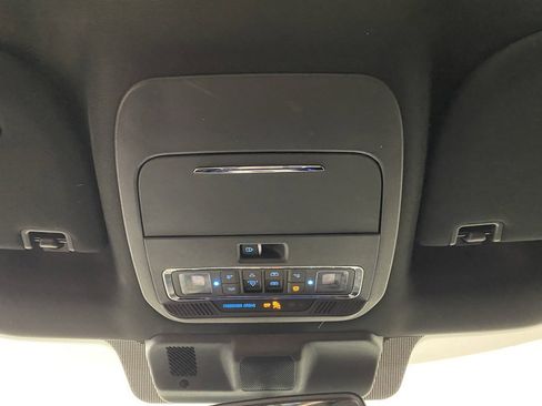Used 2021 Ford F150 Lariat w/ Equipment Group 502A High image 18